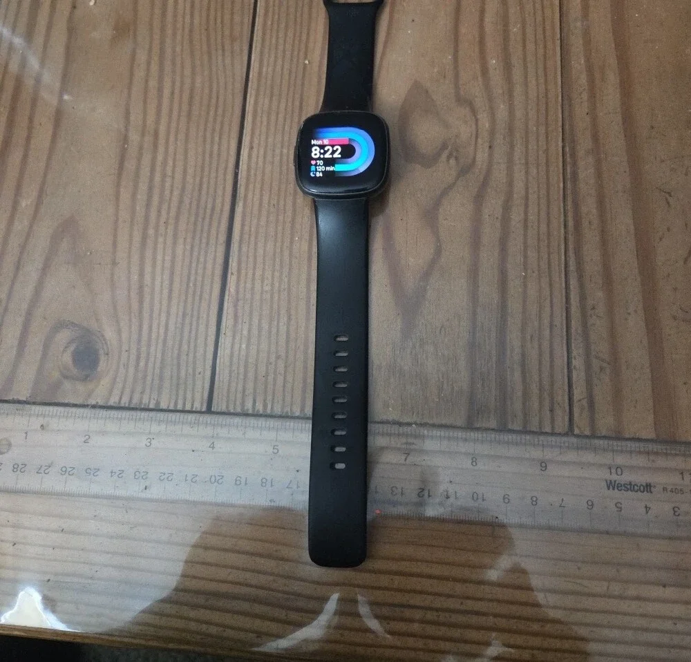 fitbit sleek black